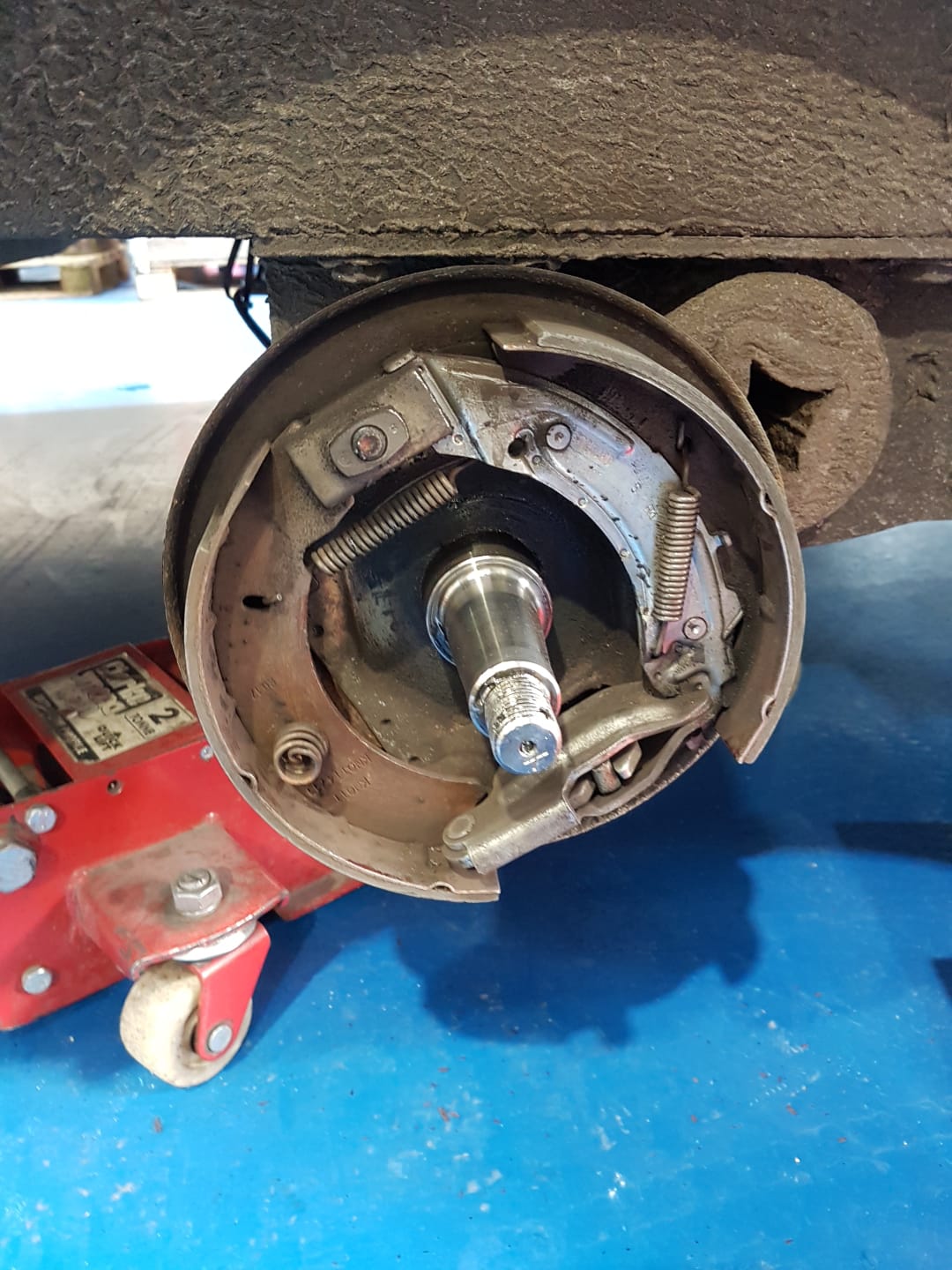Trailer Maintenance 16 49 23 4
