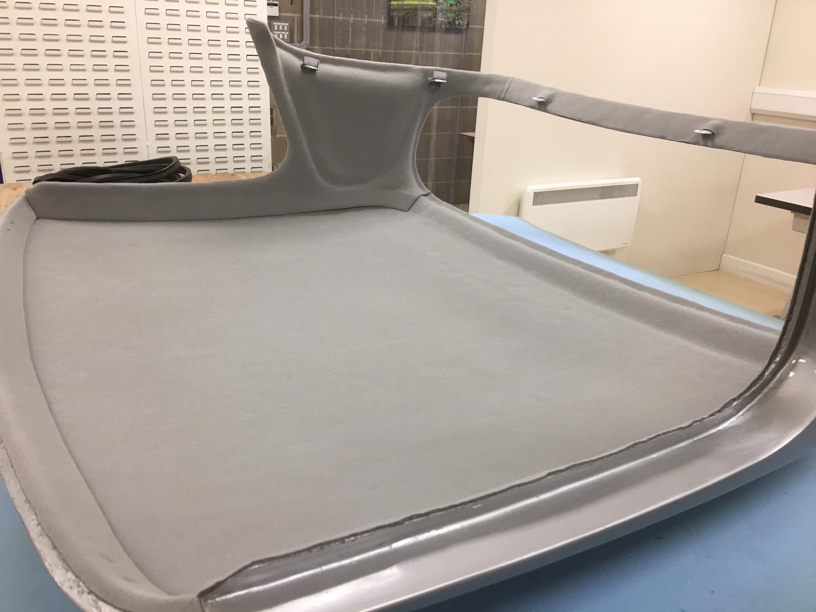 160120 Daimler Dart Ceiling Cloth 6
