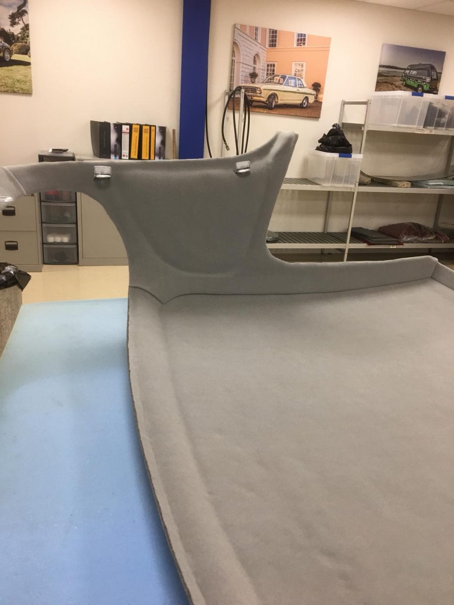 160120 Daimler Dart Ceiling Cloth 8 1
