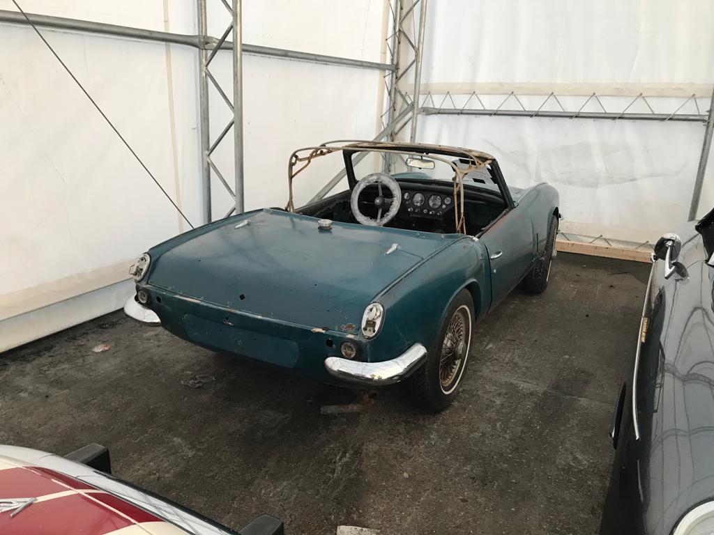 Gordon and Mauro Collecting E Type21 1
