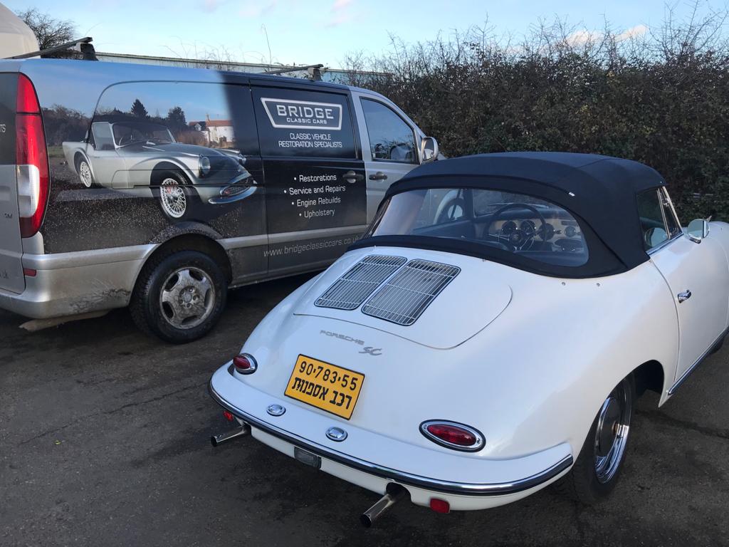 Gordon and Mauro Collecting E Type5 1