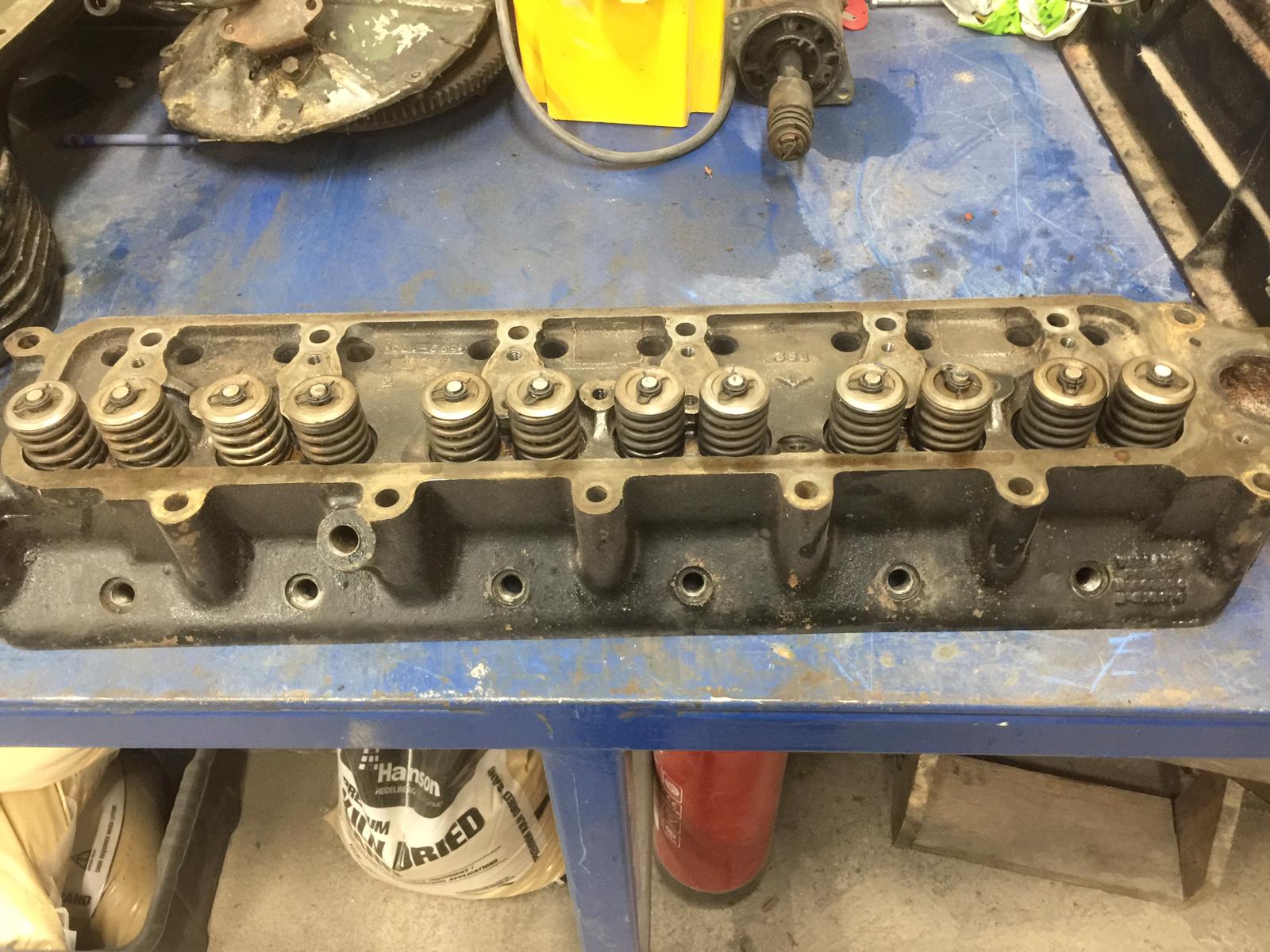 Jensen Engine Stripdown check w Gordon4 1