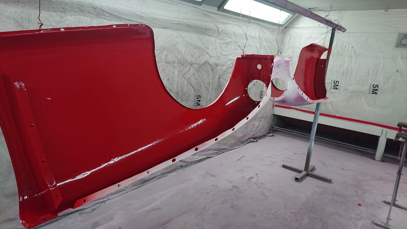 1960 MGA Chris PanelsPrimedWhite GuideCoatOverThem ColouredRaptorInside CompletedPrimerStage12 1