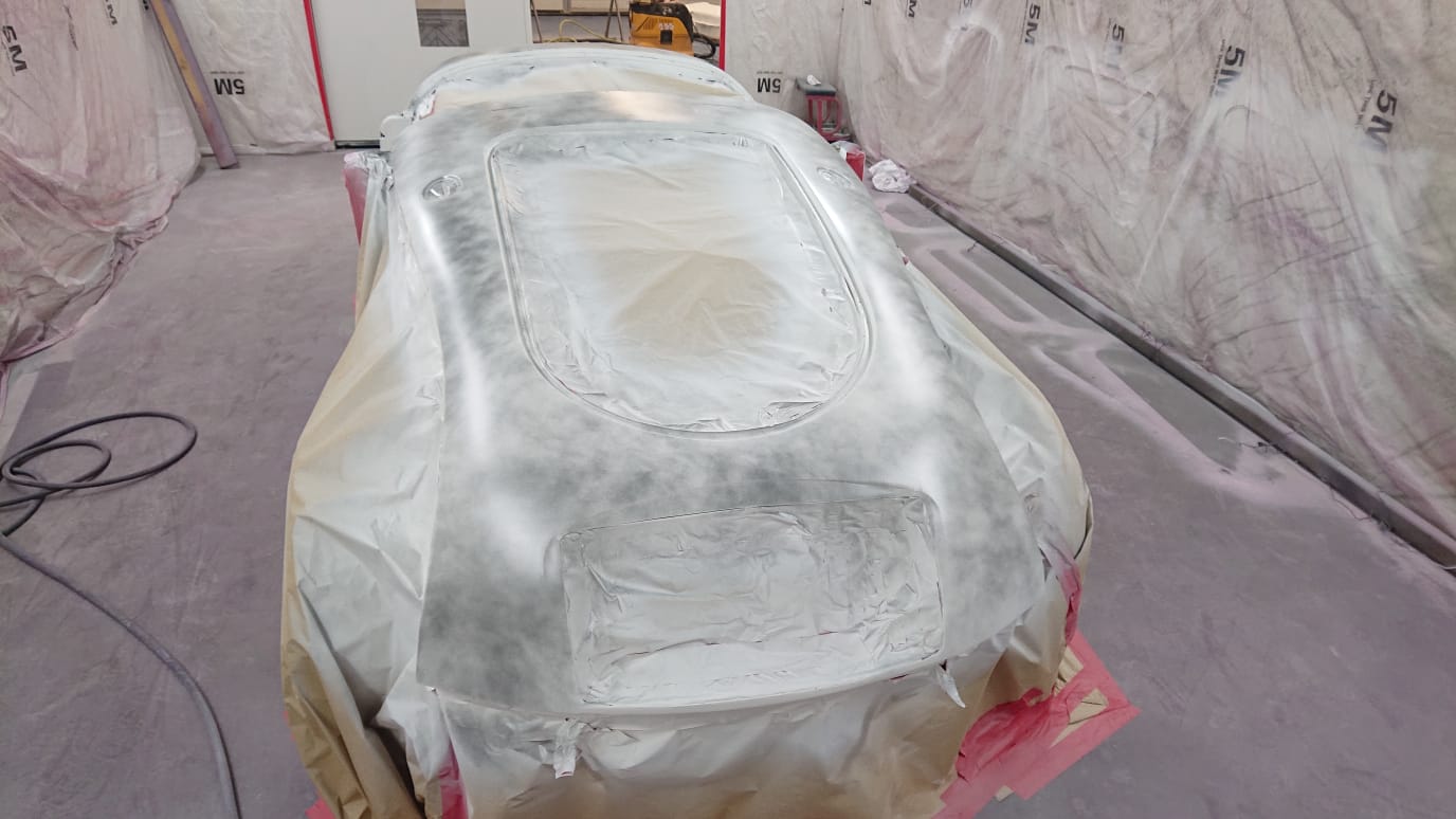 1960 MGA Chris PanelsPrimedWhite GuideCoatOverThem ColouredRaptorInside CompletedPrimerStage29 1