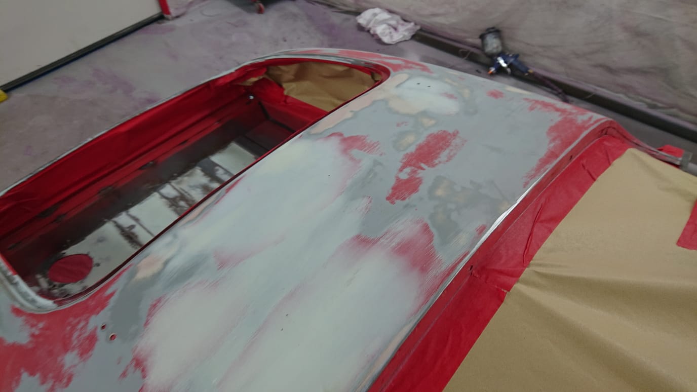 1960 MGA Chris PanelsPrimedWhite GuideCoatOverThem ColouredRaptorInside CompletedPrimerStage37 1