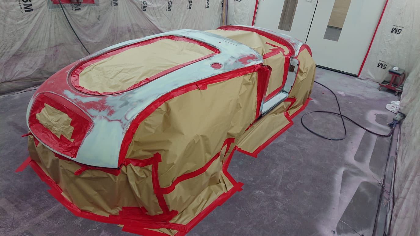 1960 MGA Chris PanelsPrimedWhite GuideCoatOverThem ColouredRaptorInside CompletedPrimerStage45 1