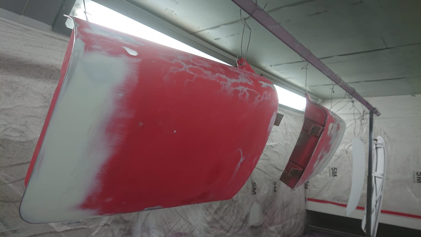 1960 MGA Chris PanelsPrimedWhite GuideCoatOverThem ColouredRaptorInside CompletedPrimerStage7 1