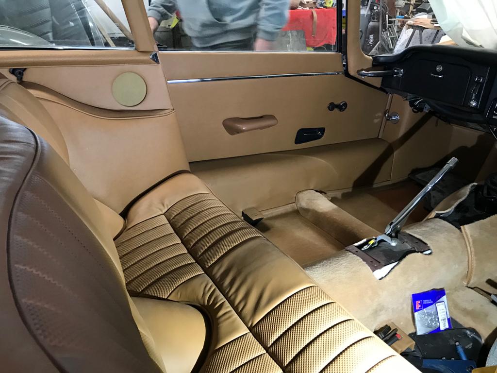 1972 Jaguar E Type Series 3 Interior 4 1