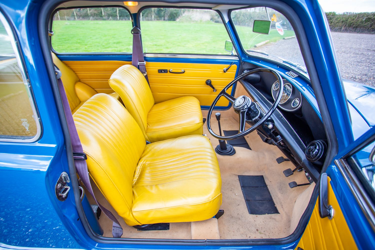 1974 Austin Mini 1000 Blue10 1