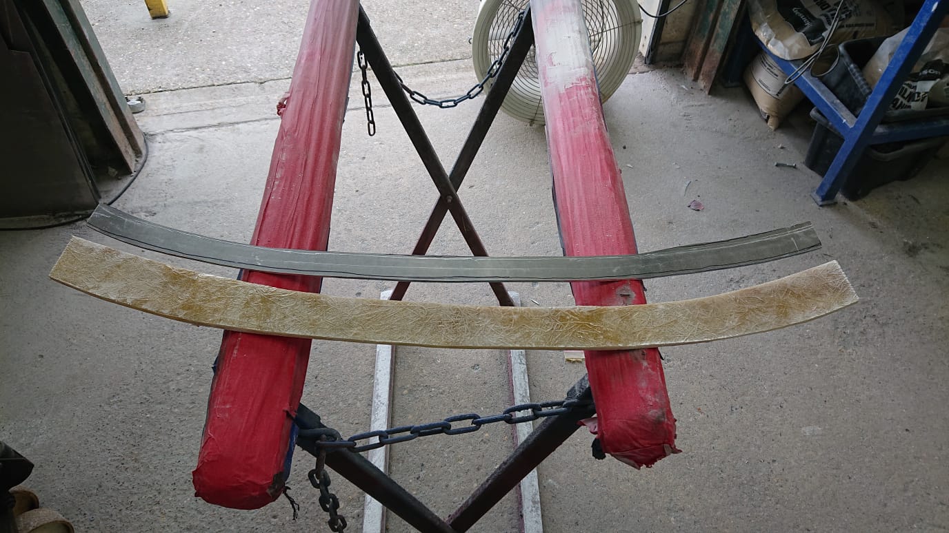 060320 Jensen 541 Bonnet Frame and Brackets18 1