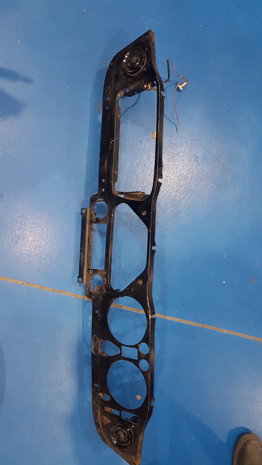 060320 Triumph TR6 Dash1 1