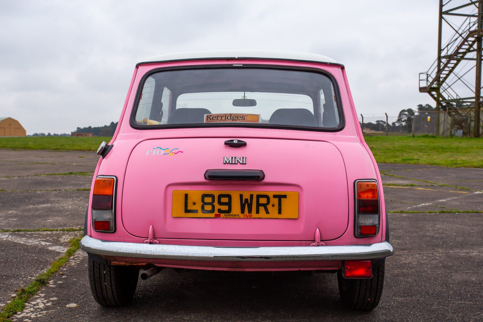 1993 Rover Mini Pink5 1