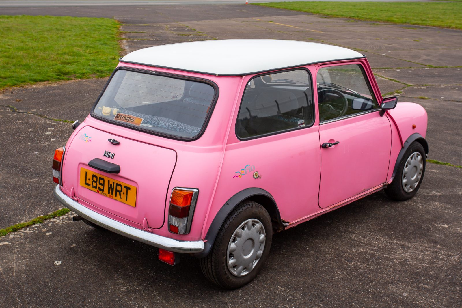 1993 Rover Mini Pink7 1