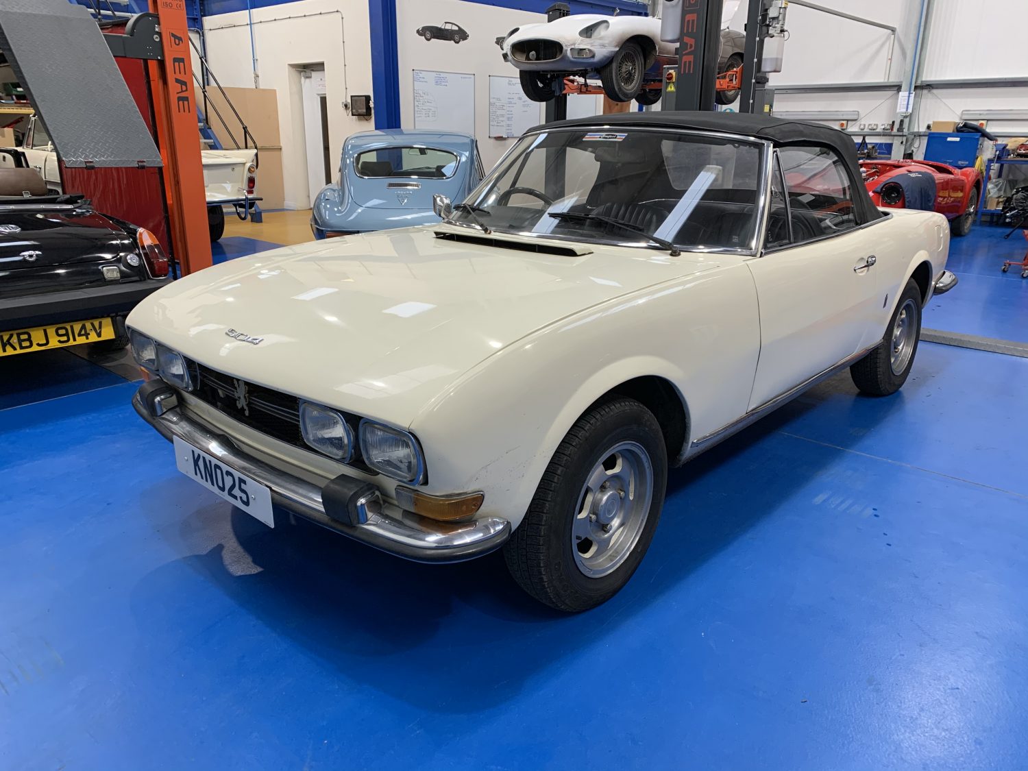 220220 1974 Peugeot 504 in the workshops