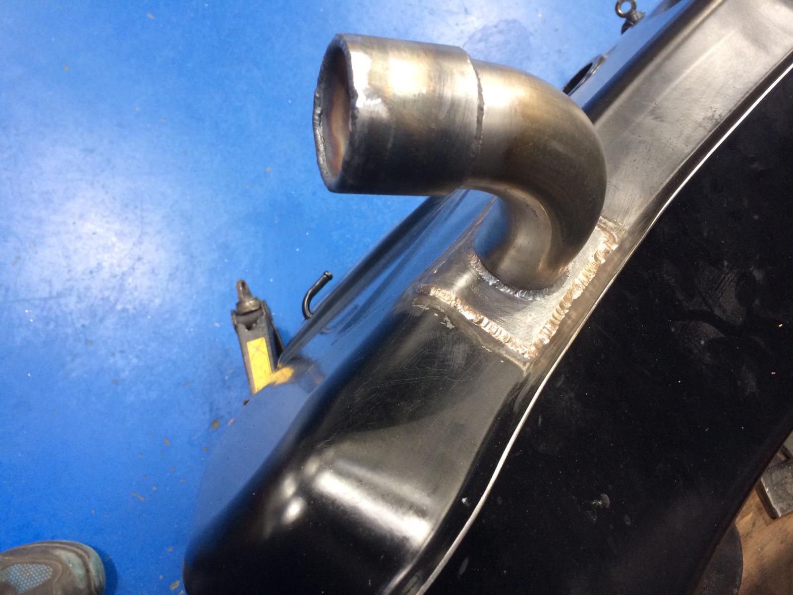 Dave Racecar Fueltank7 1
