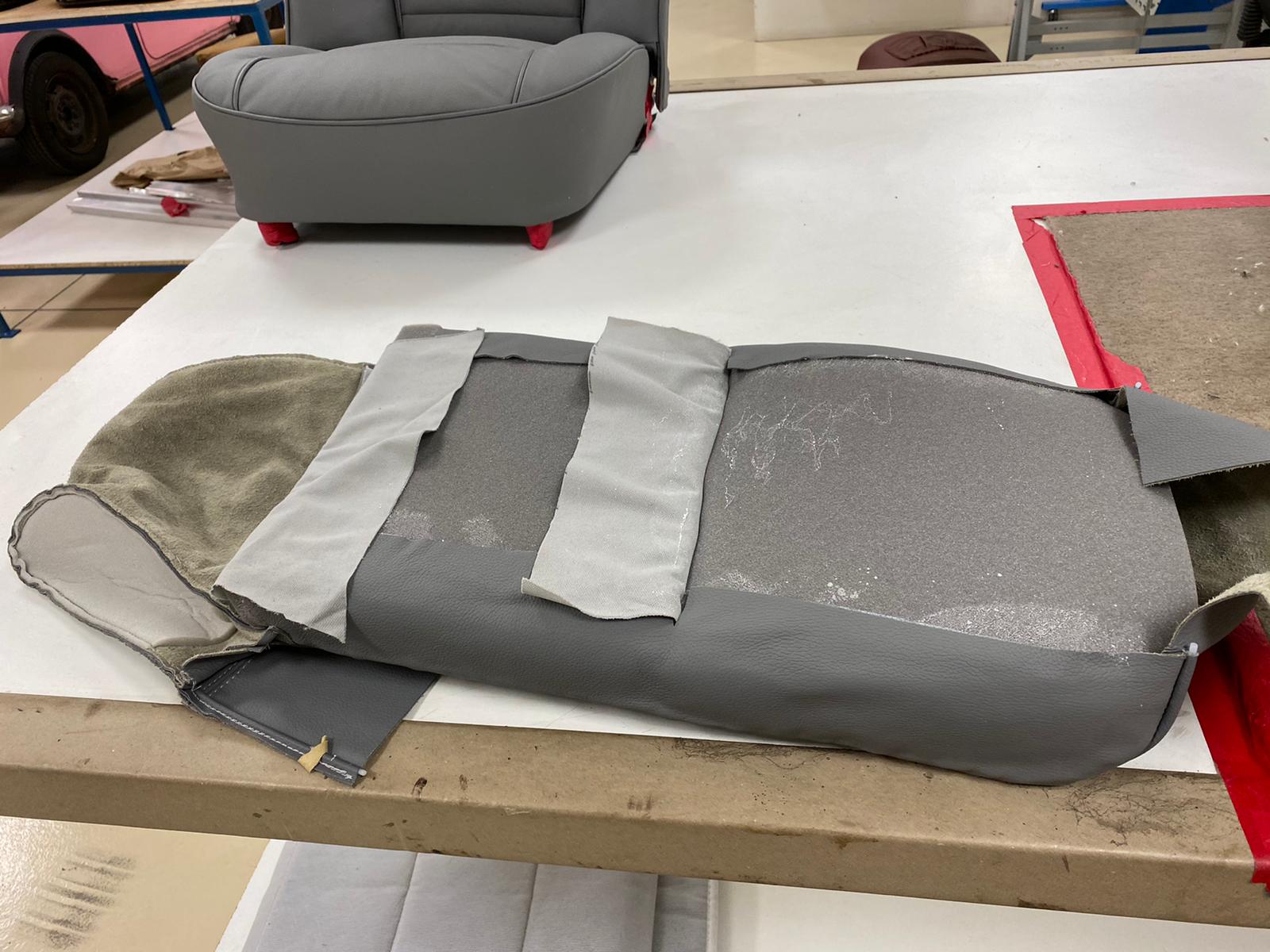 TR6 Seats finished4 1