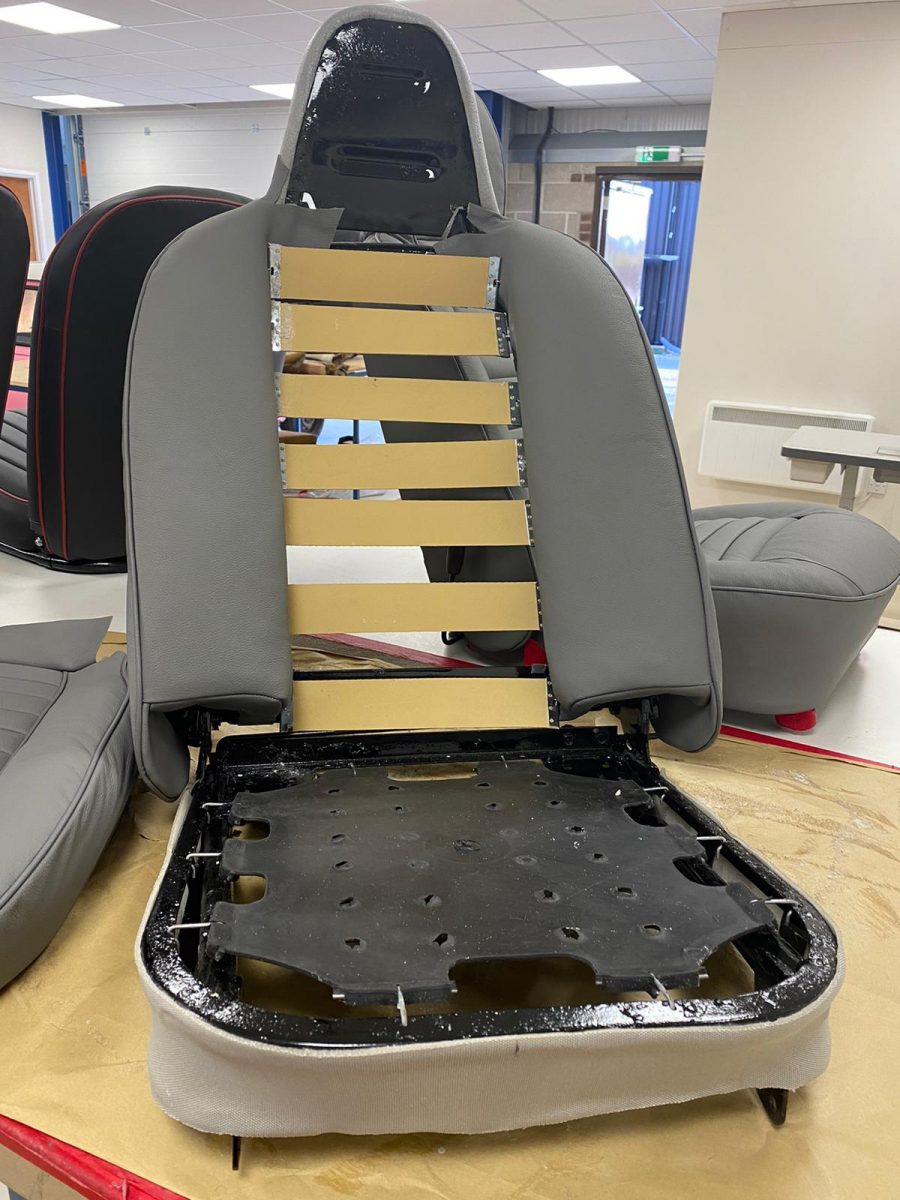 TR6 Seats finished9 1