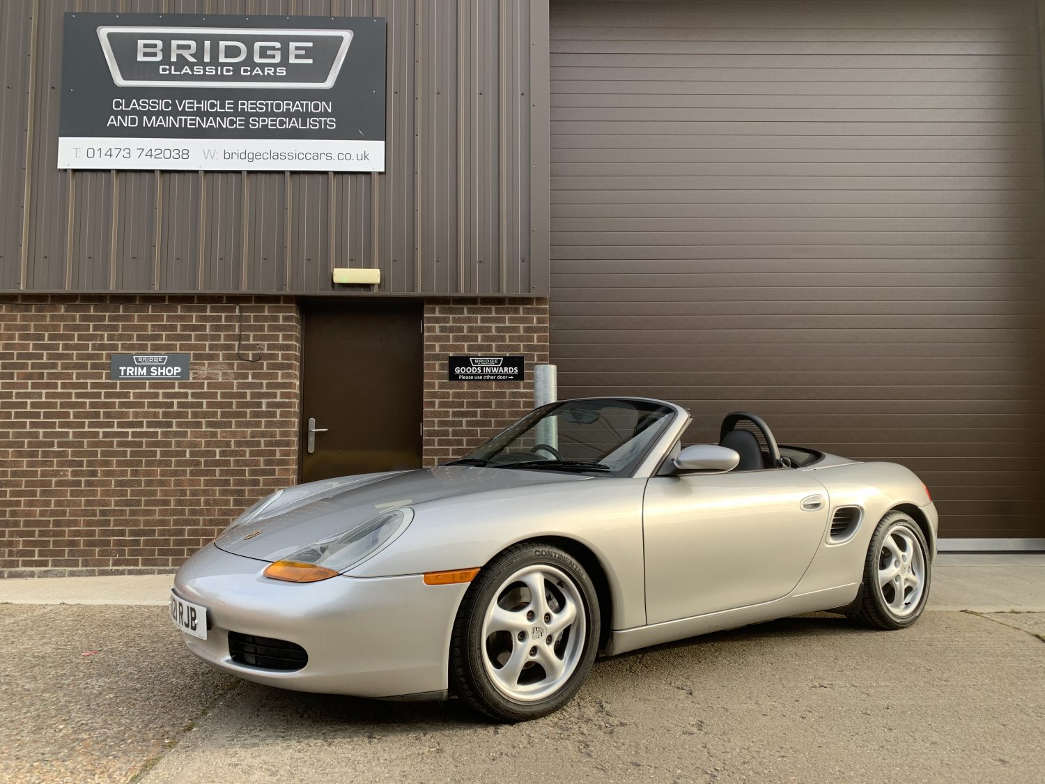 060420 Porsche Boxter going to new home 12