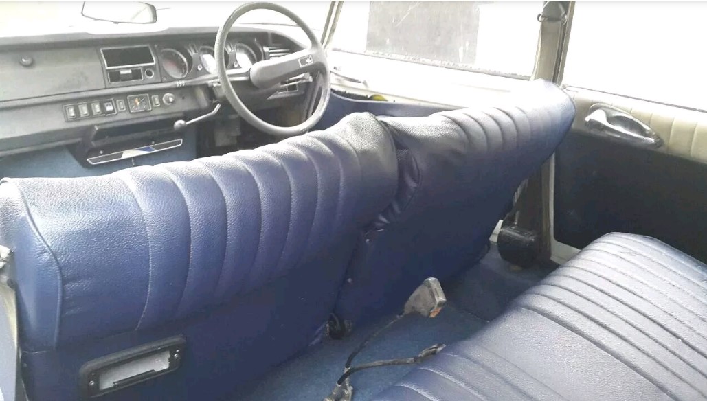 310320 Citroen DS23 coming in for recommission 5 1
