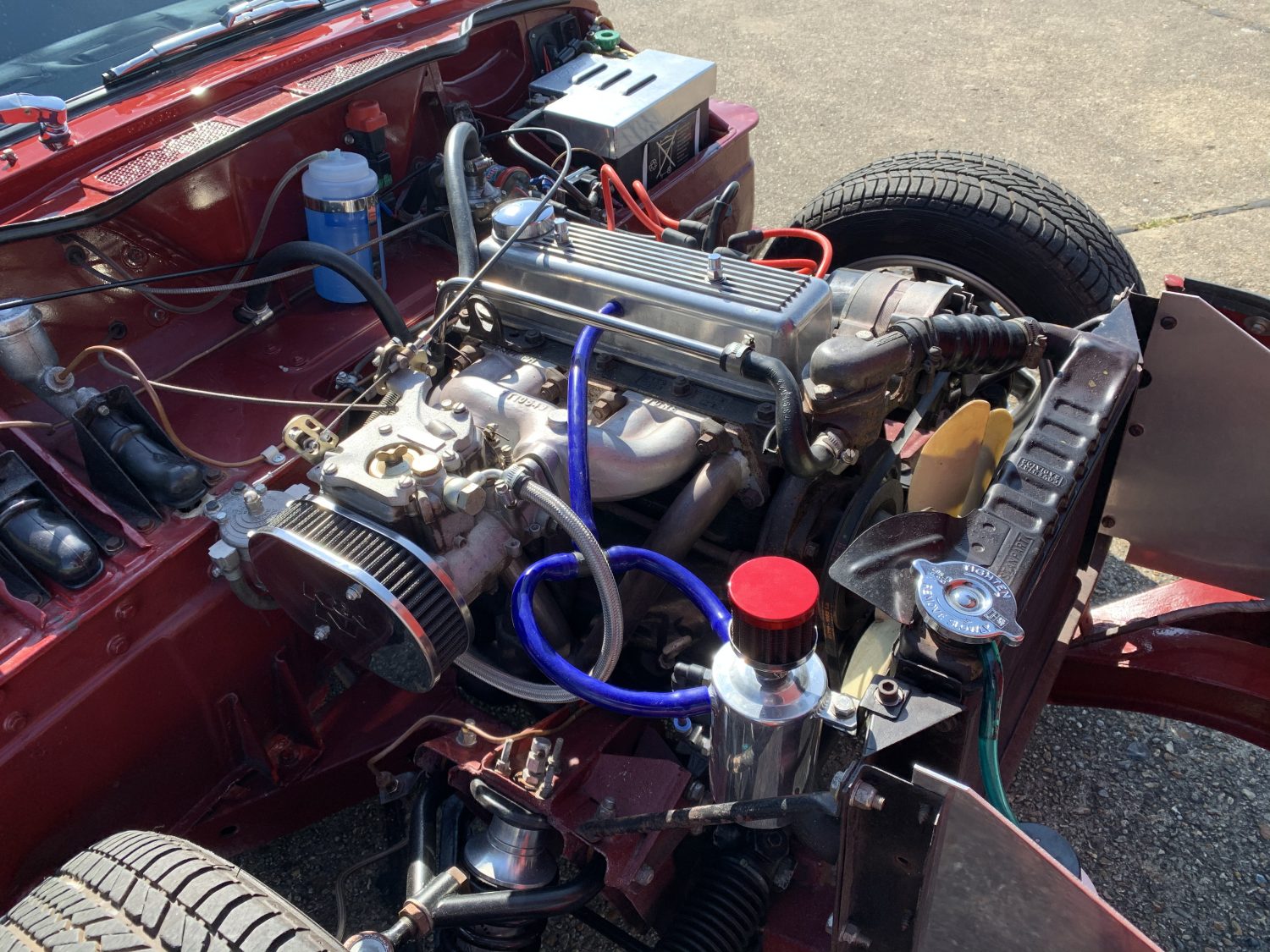 080520 1976 Triumph Spitfire 1500 with Overdrive arriving 9 1