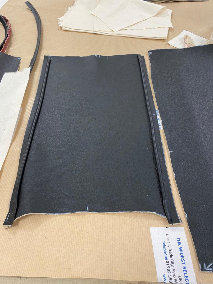 120520 Jensen 541R Interior 31 1