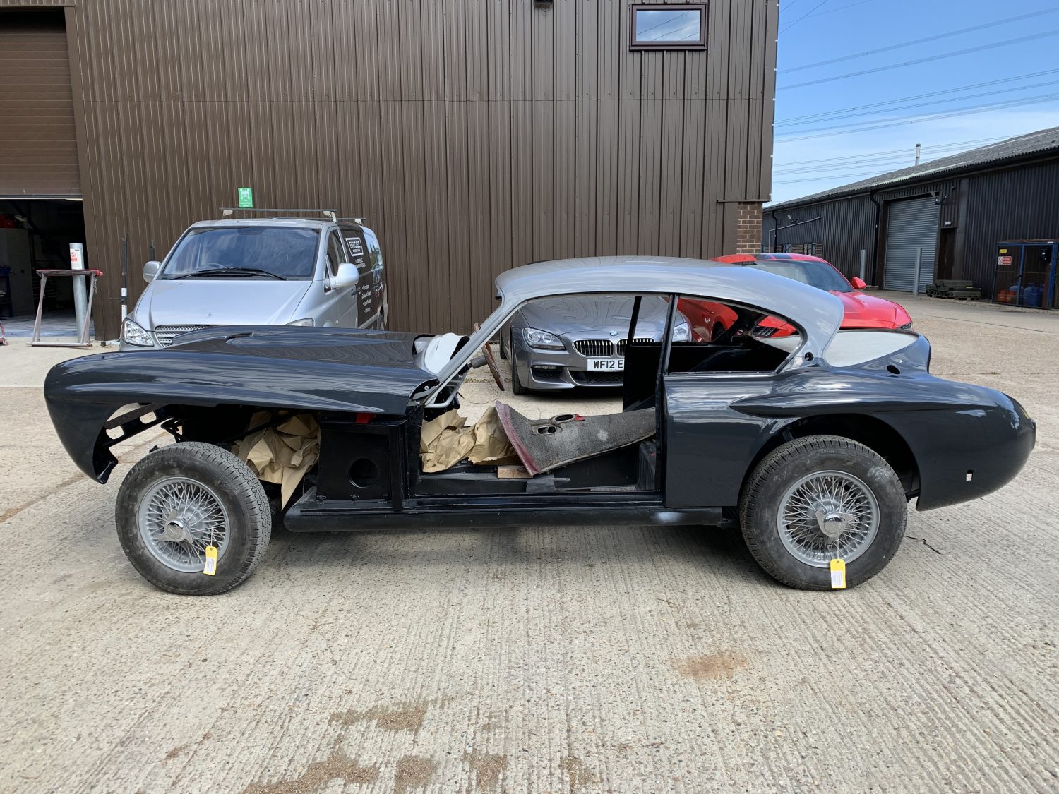 150520 Jensen 541R 328 Paint 18 1