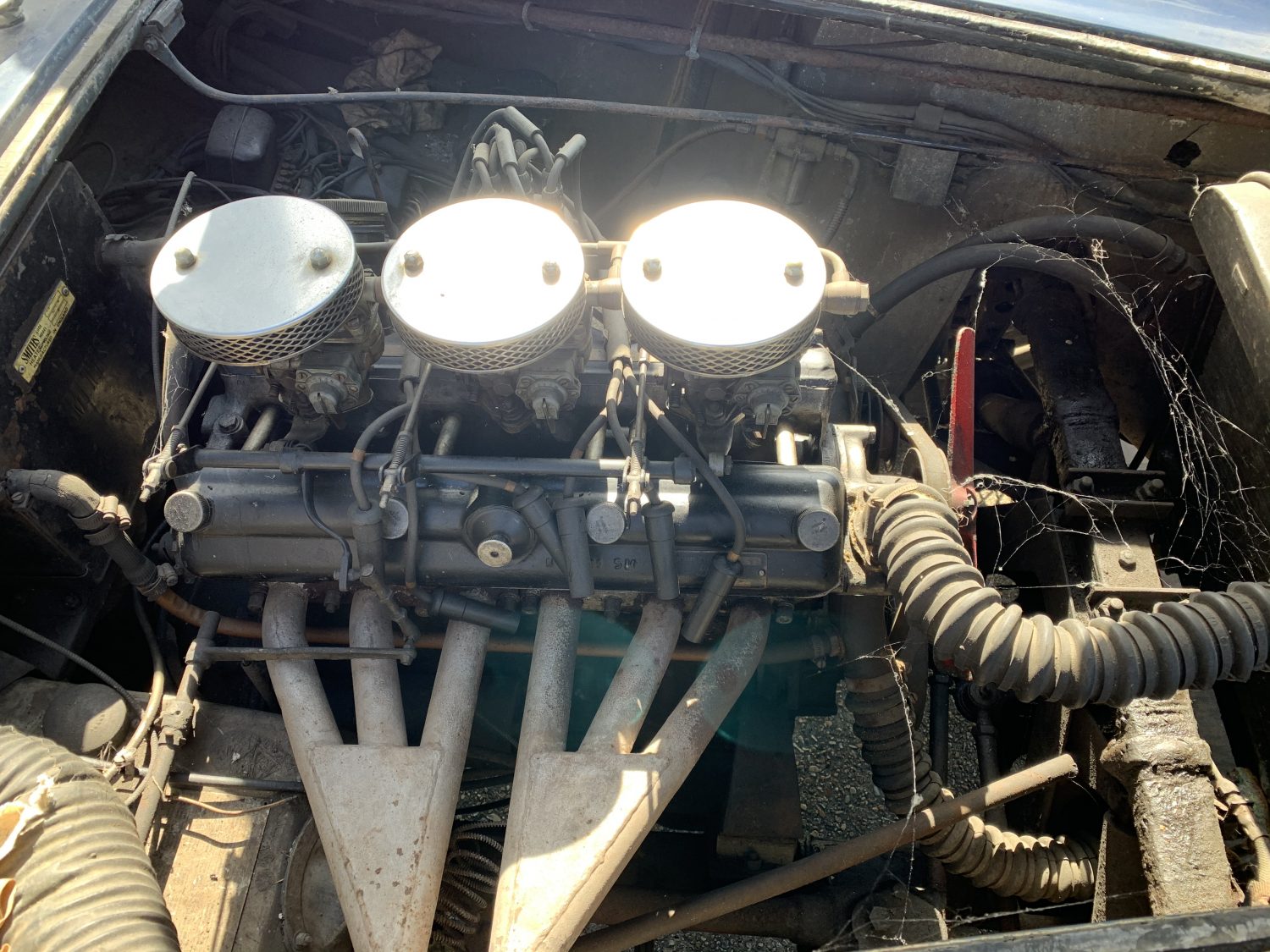 220520 1960 AC Aceca Barn Find Collection 2 1