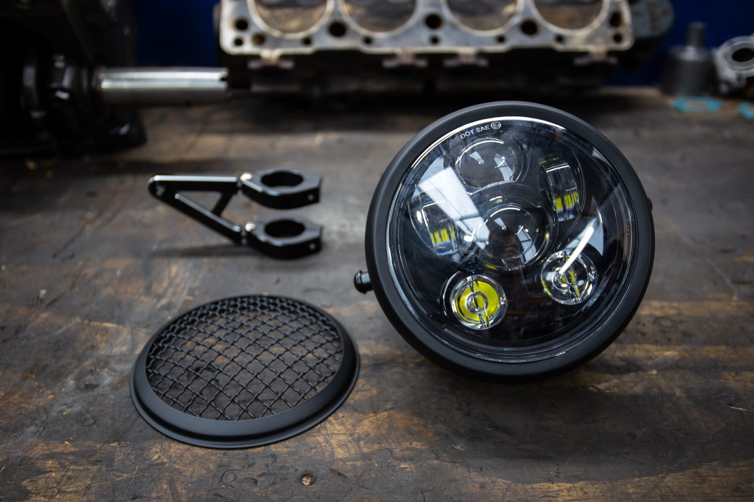 110620 Headlight for Suzuki 2 1