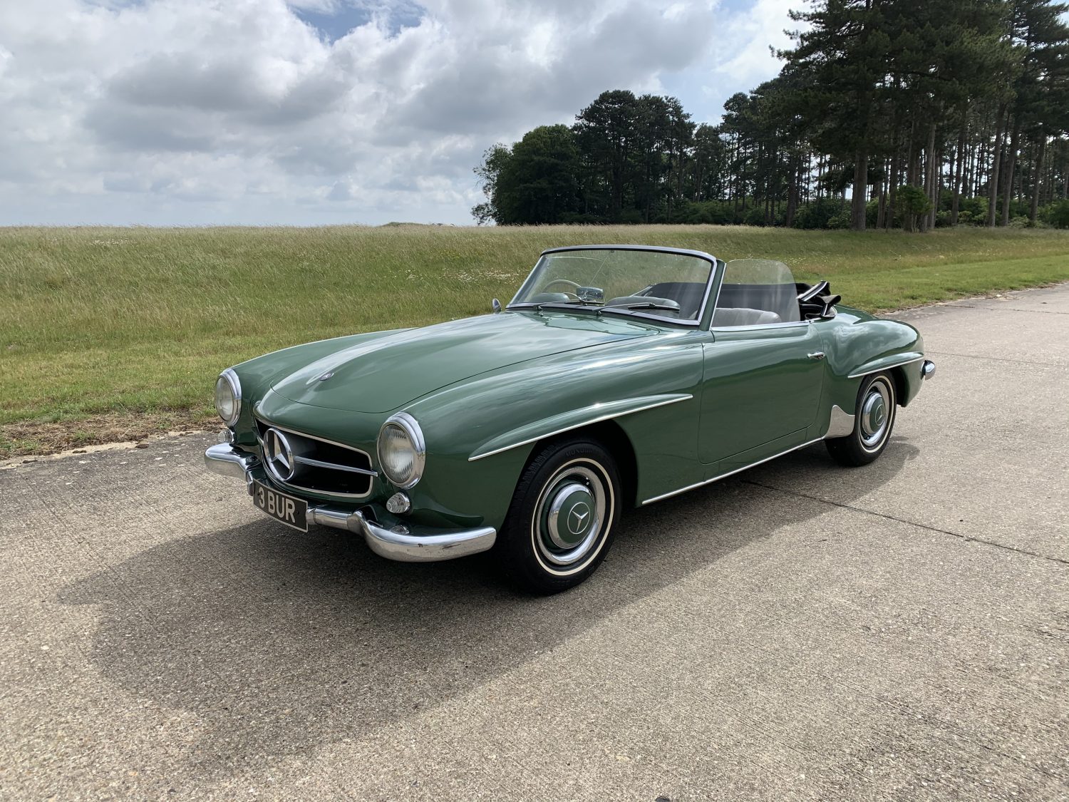 190620 1957Mercedes 190SL 4 1