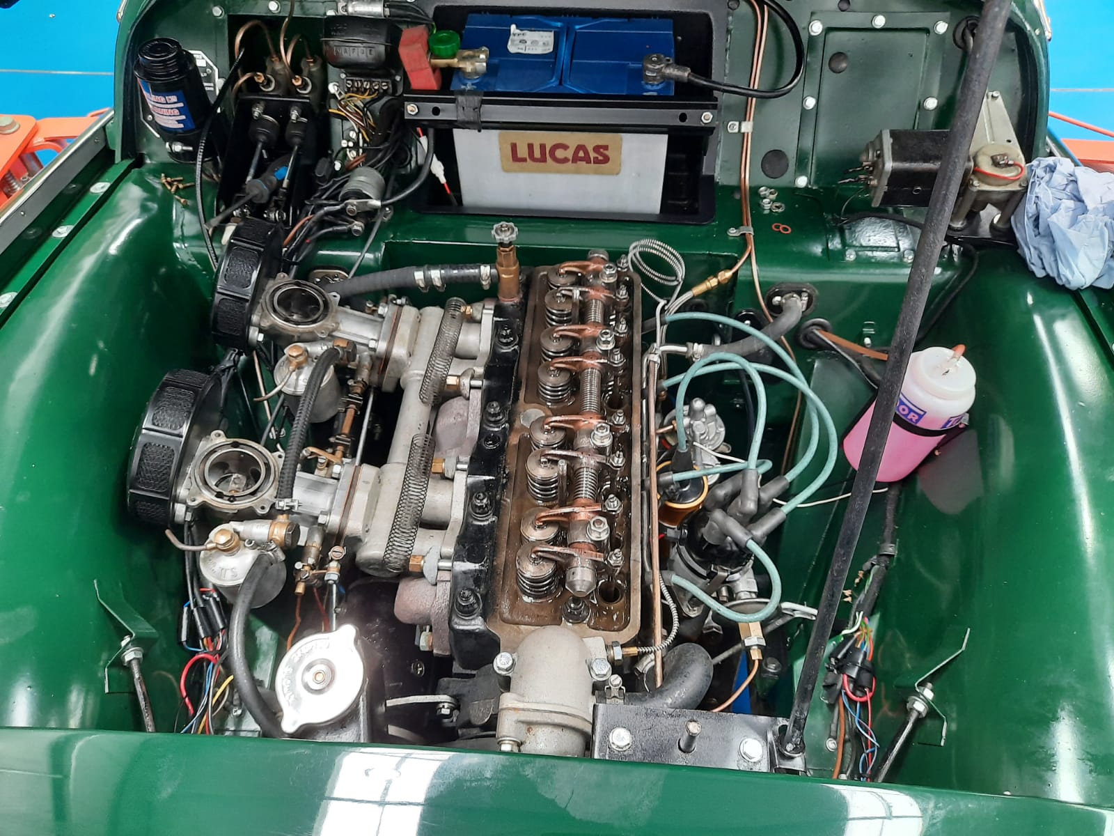 1957 Triumph TR3 Service2