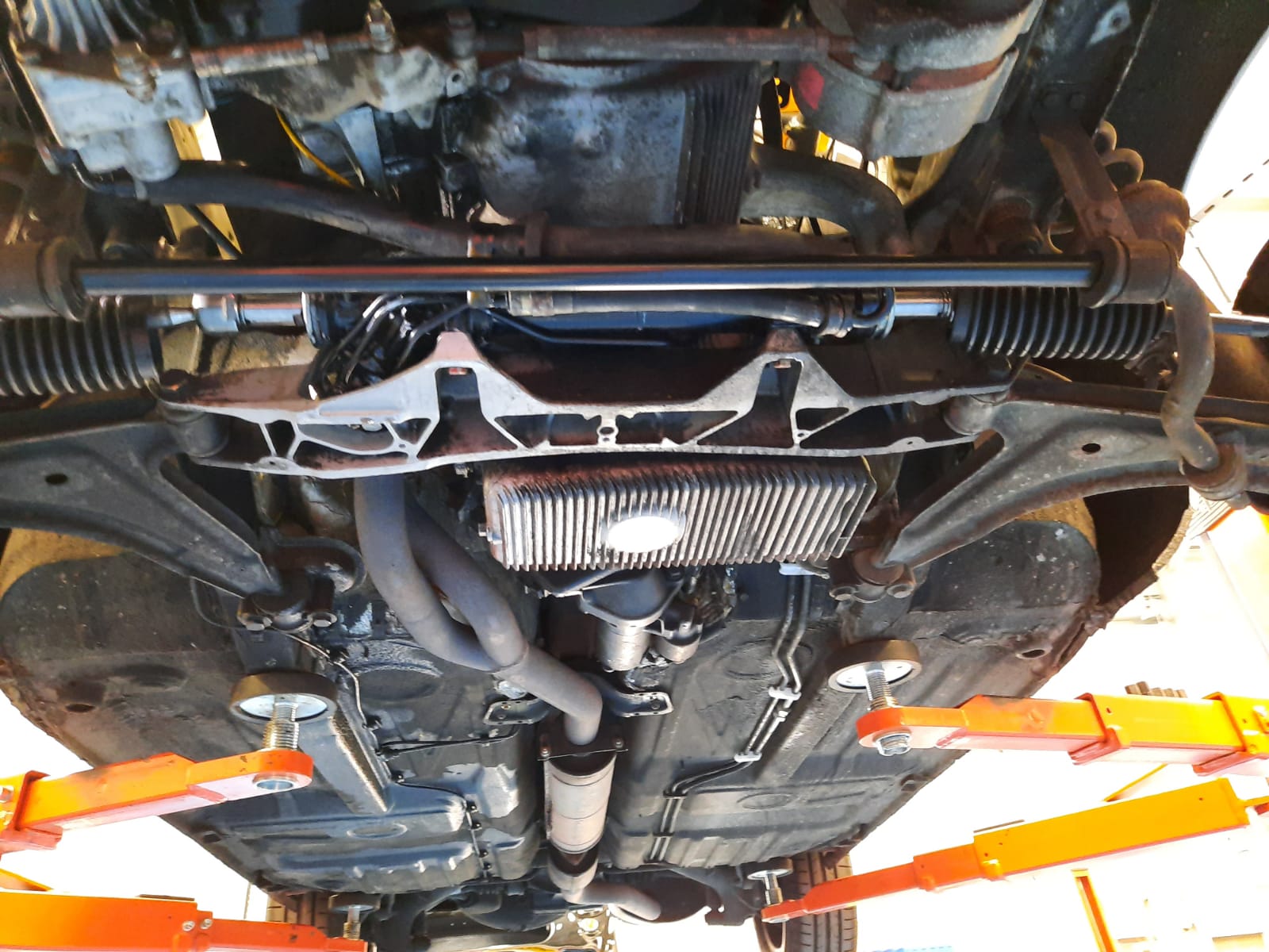 1988 Porsche 924S Service and MOT prep6 1