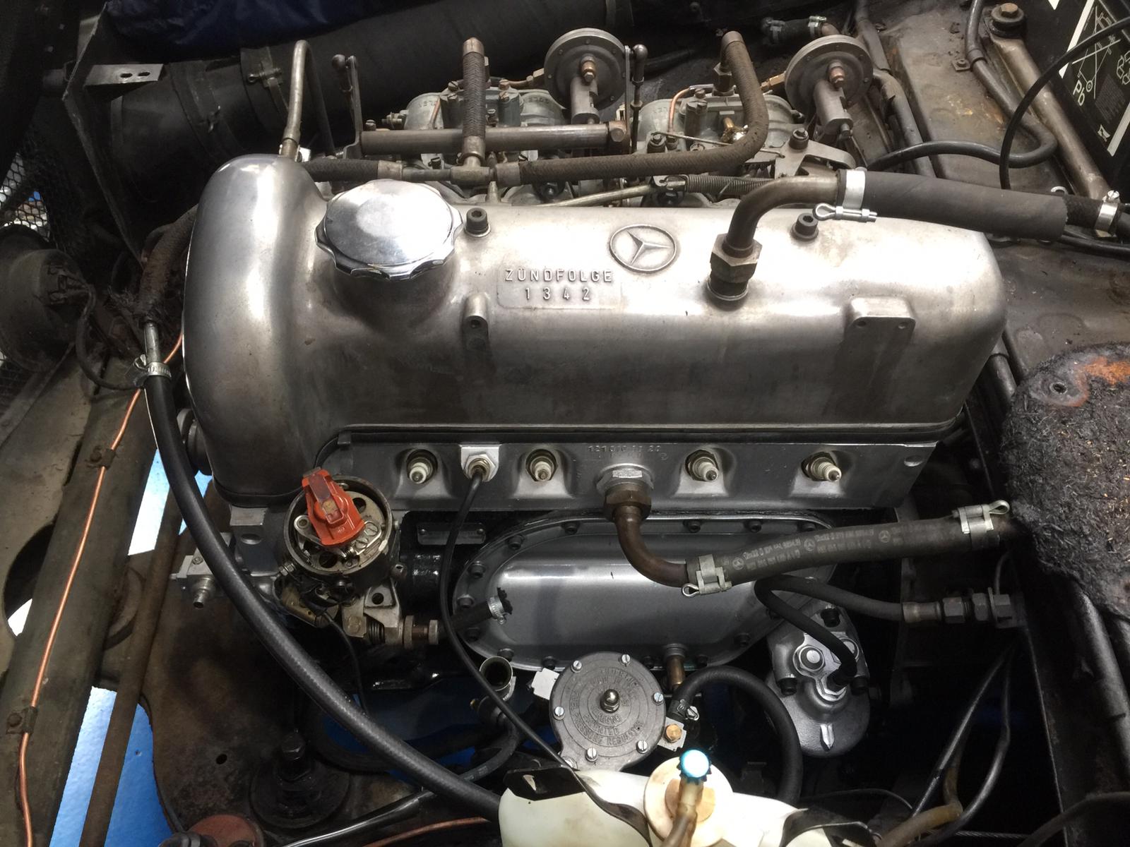 Mercedes 190SL ADY4 2