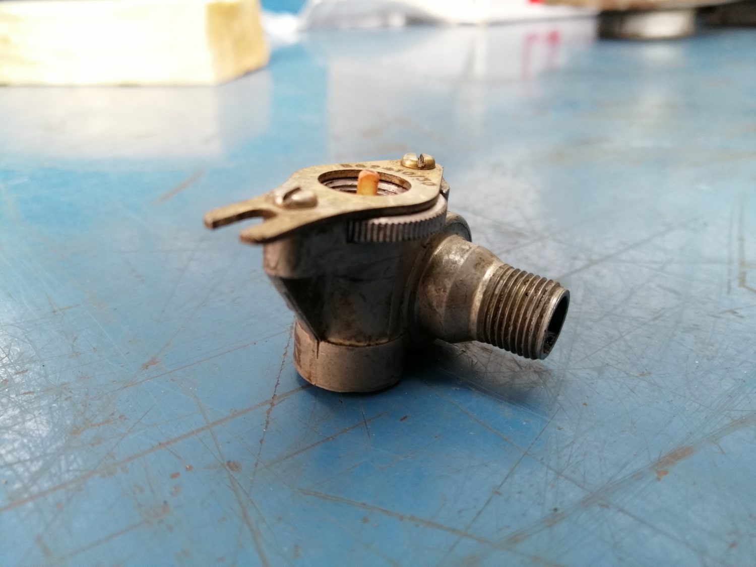 Range rover spedo dial needed lubrication1 2