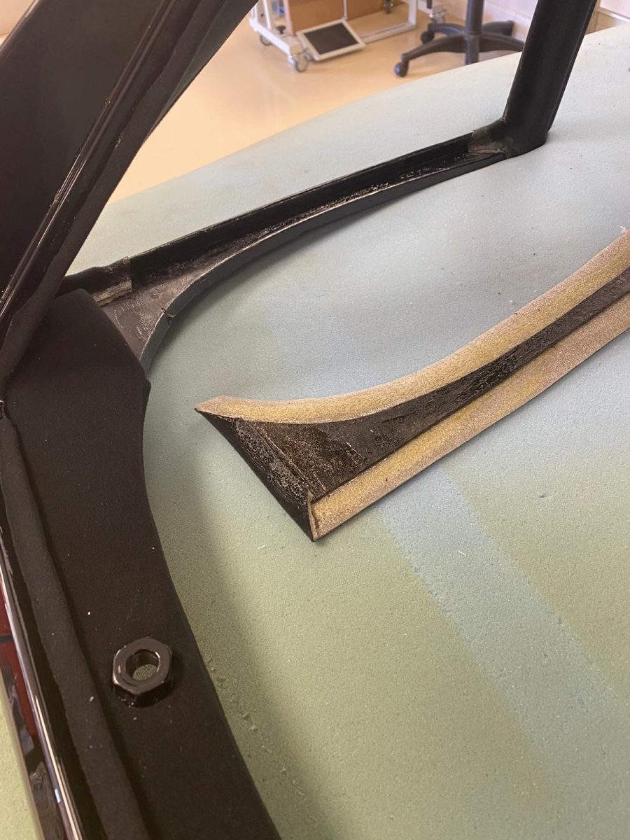 TR6 Hardtop23 1