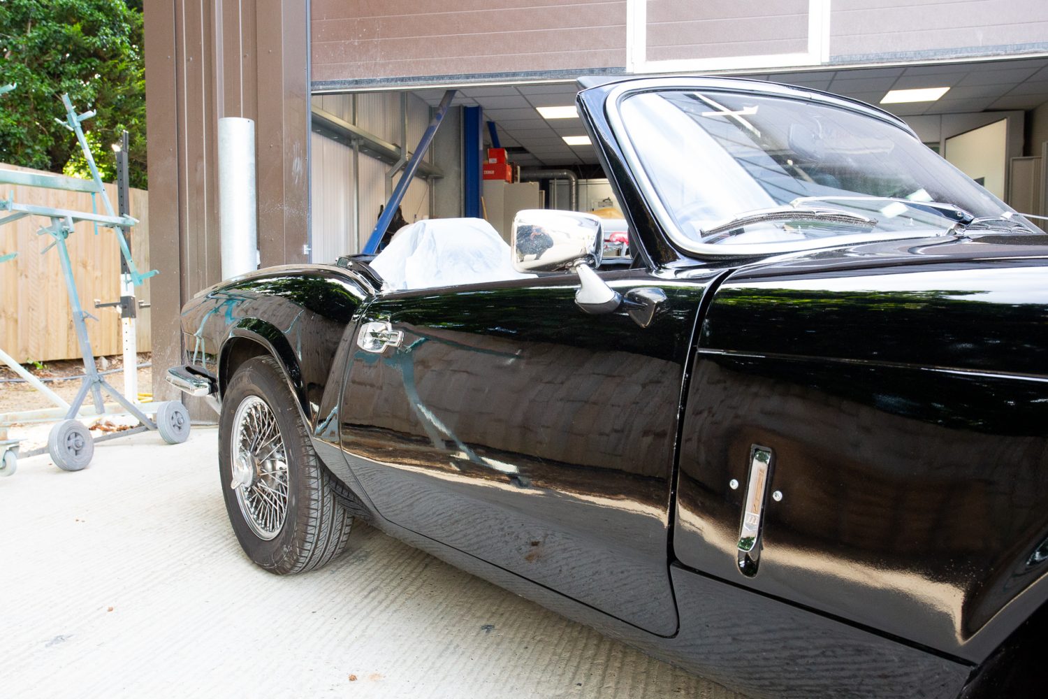 Triumph Spitfire finished paint5 1