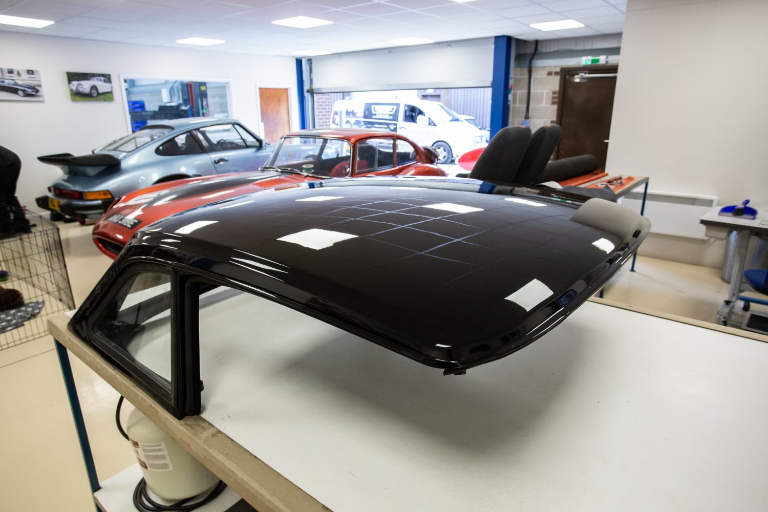 Triumph TR6 Hardtop CompleteIMG 6509 1