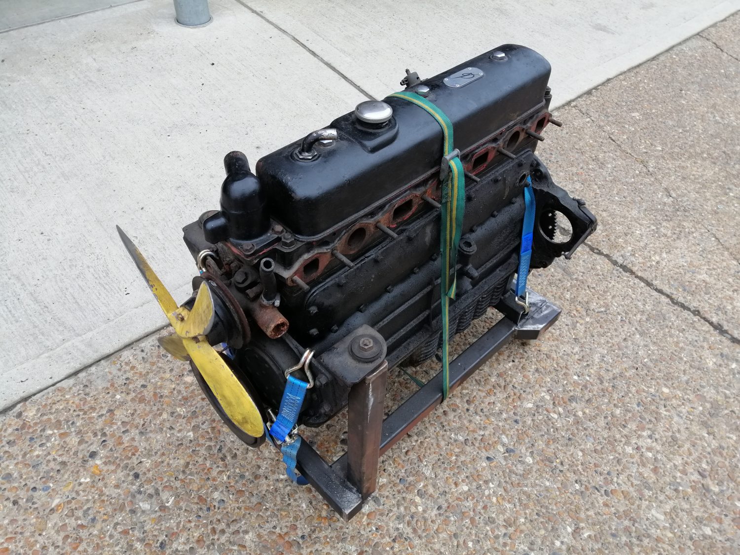 090720 1961 Jensen 541S engine 1