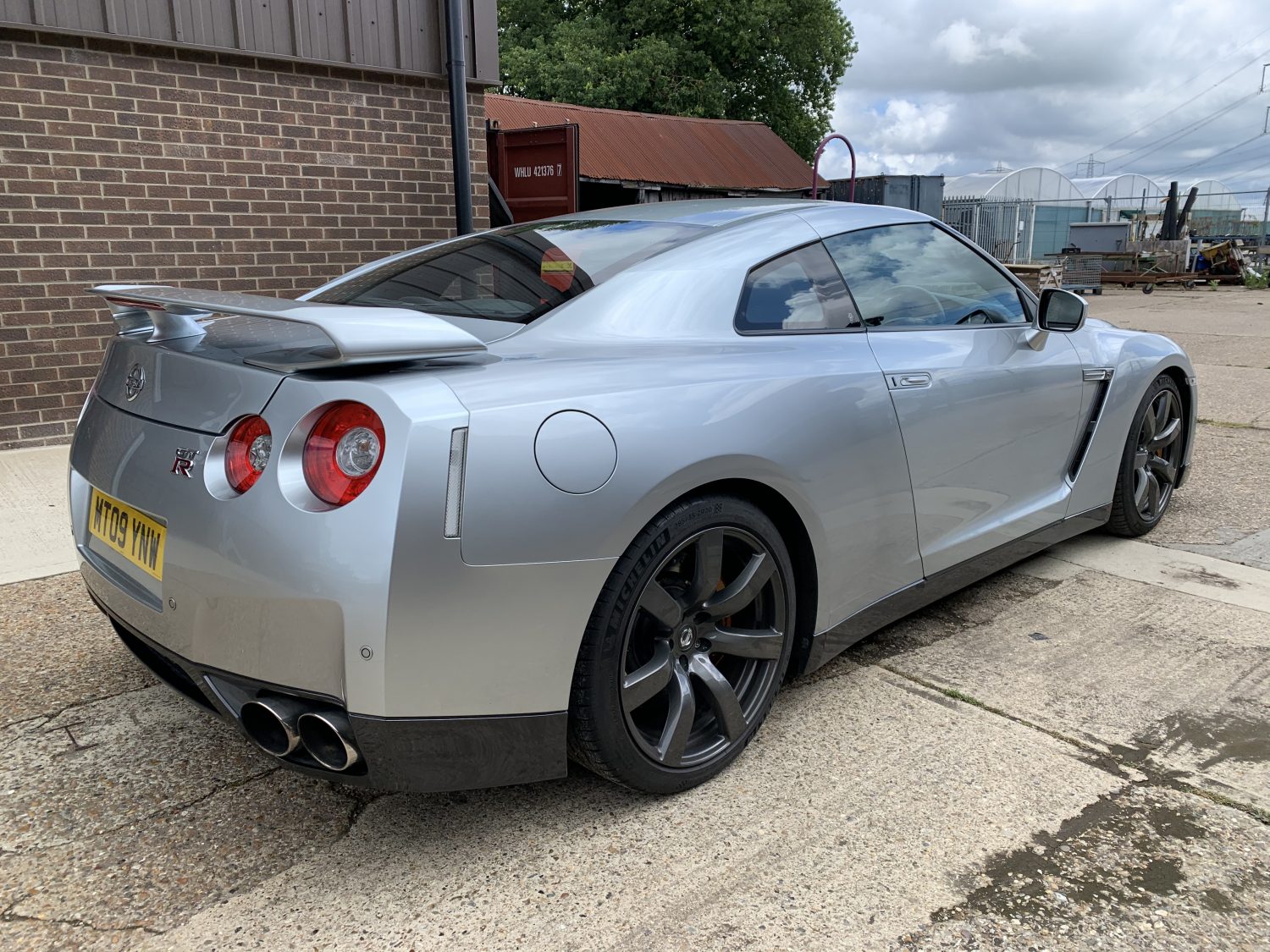 170620 2009 Nissan GT R Black Edition S A 17 1