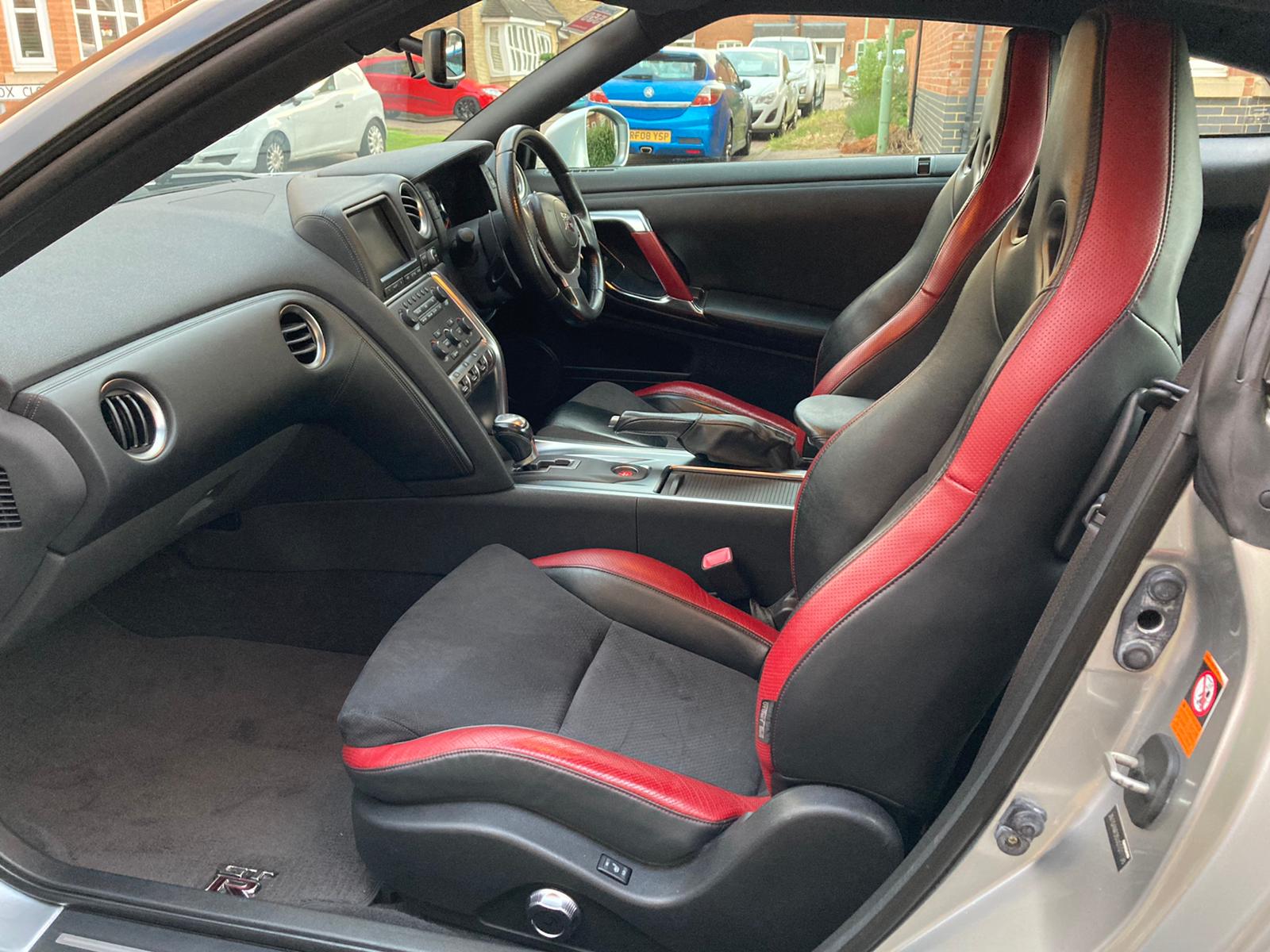 170620 2009 Nissan GT R Black Edition S A 8 1