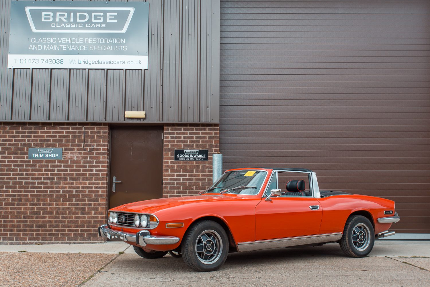 1973 Triumph Stag Red1 2 1