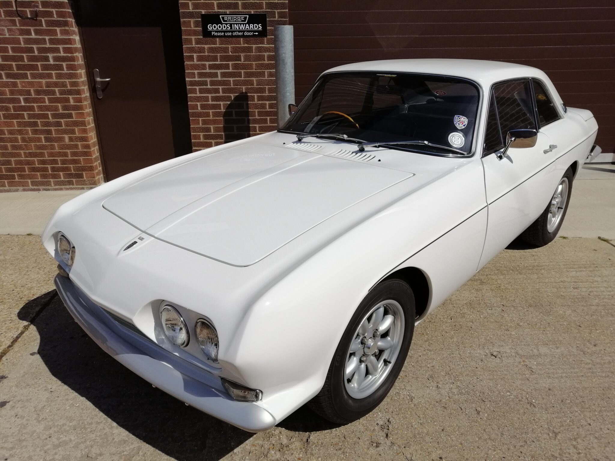 04082020 1966 Reliant Scimitar15 1 1 scaled