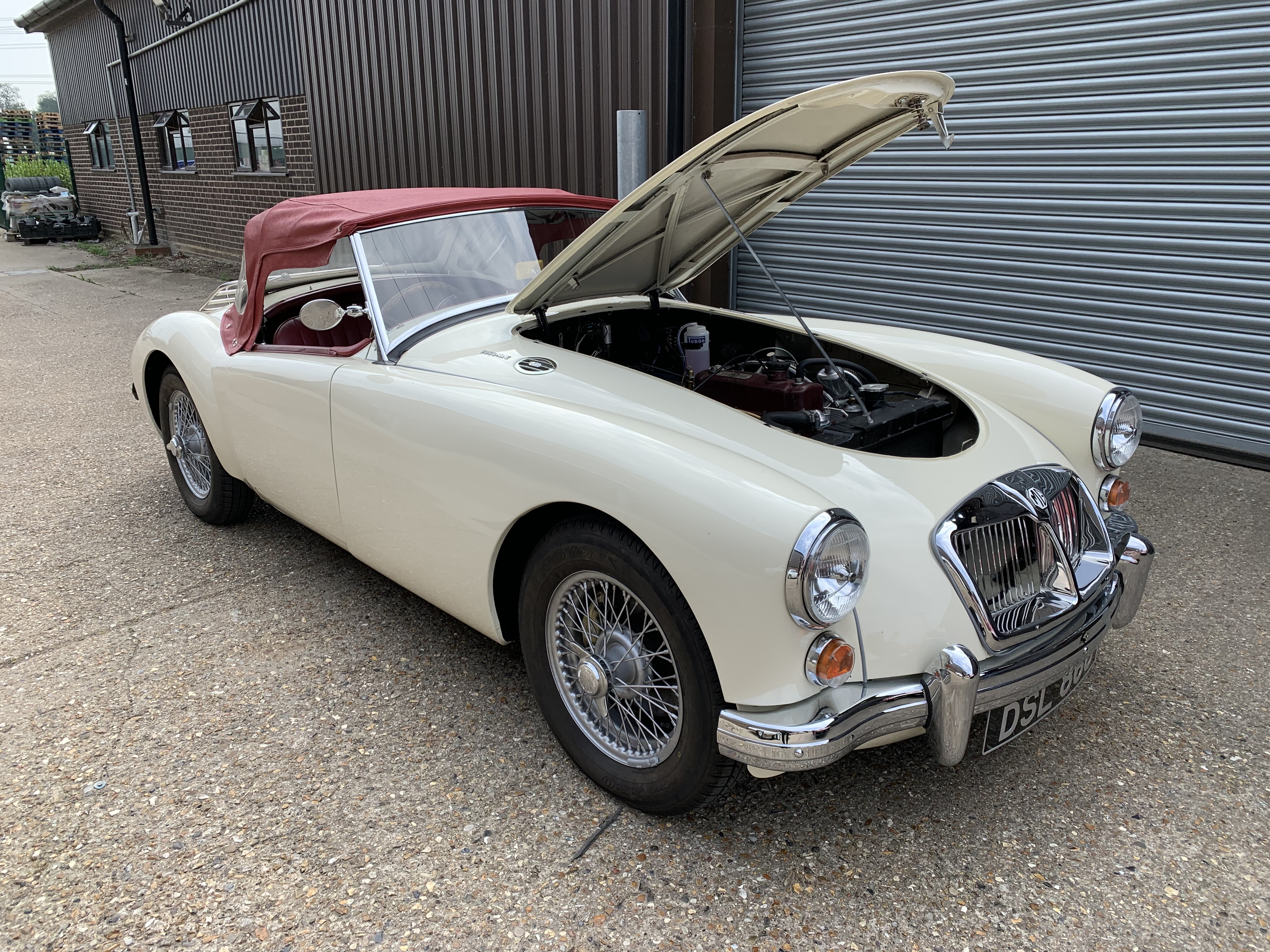 130820 1962 MGA 10