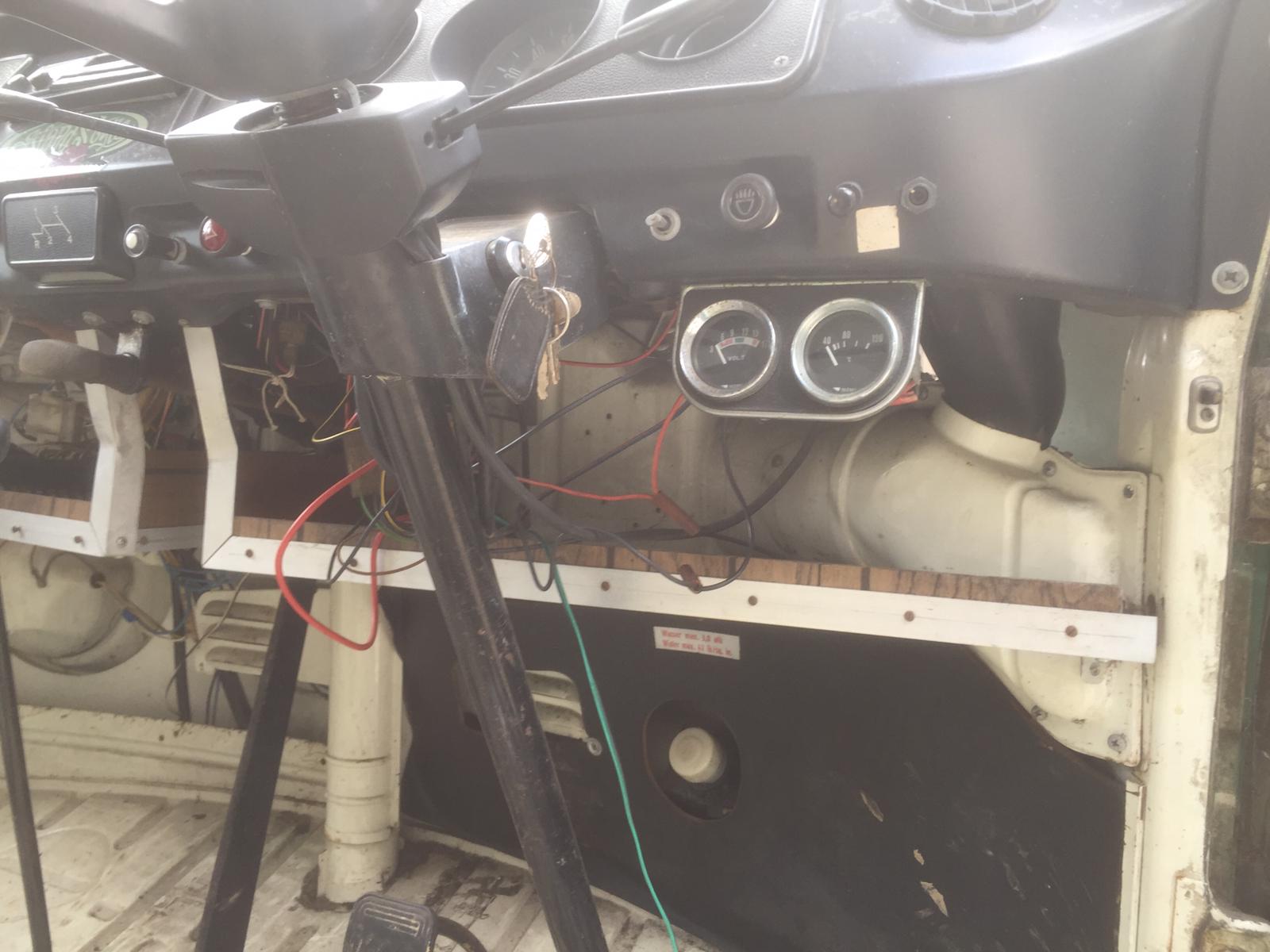 24082020 1973 VW Camper T2 Stripping 33 1