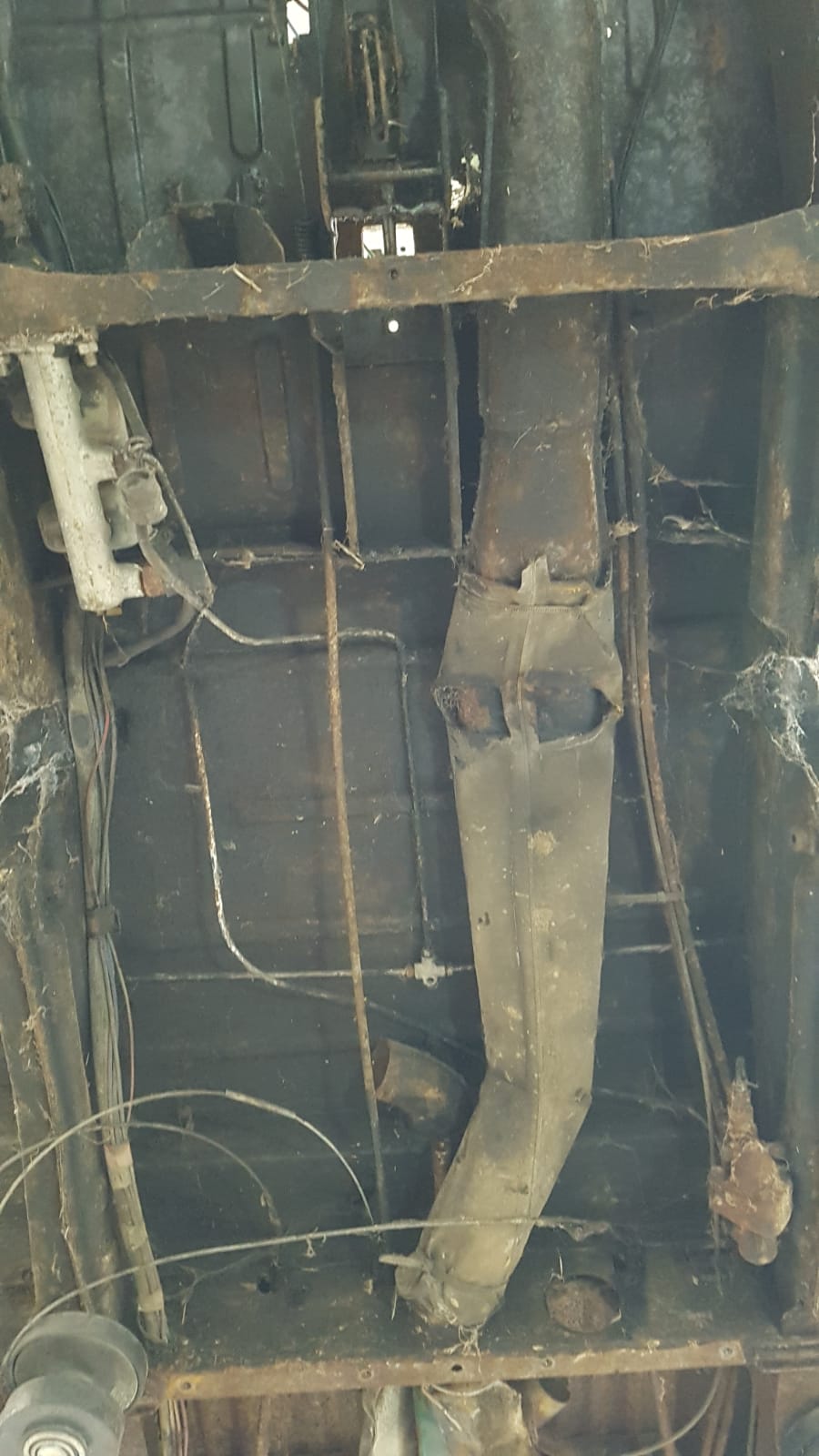 24082020 1973 VW Campervan Toby22 2