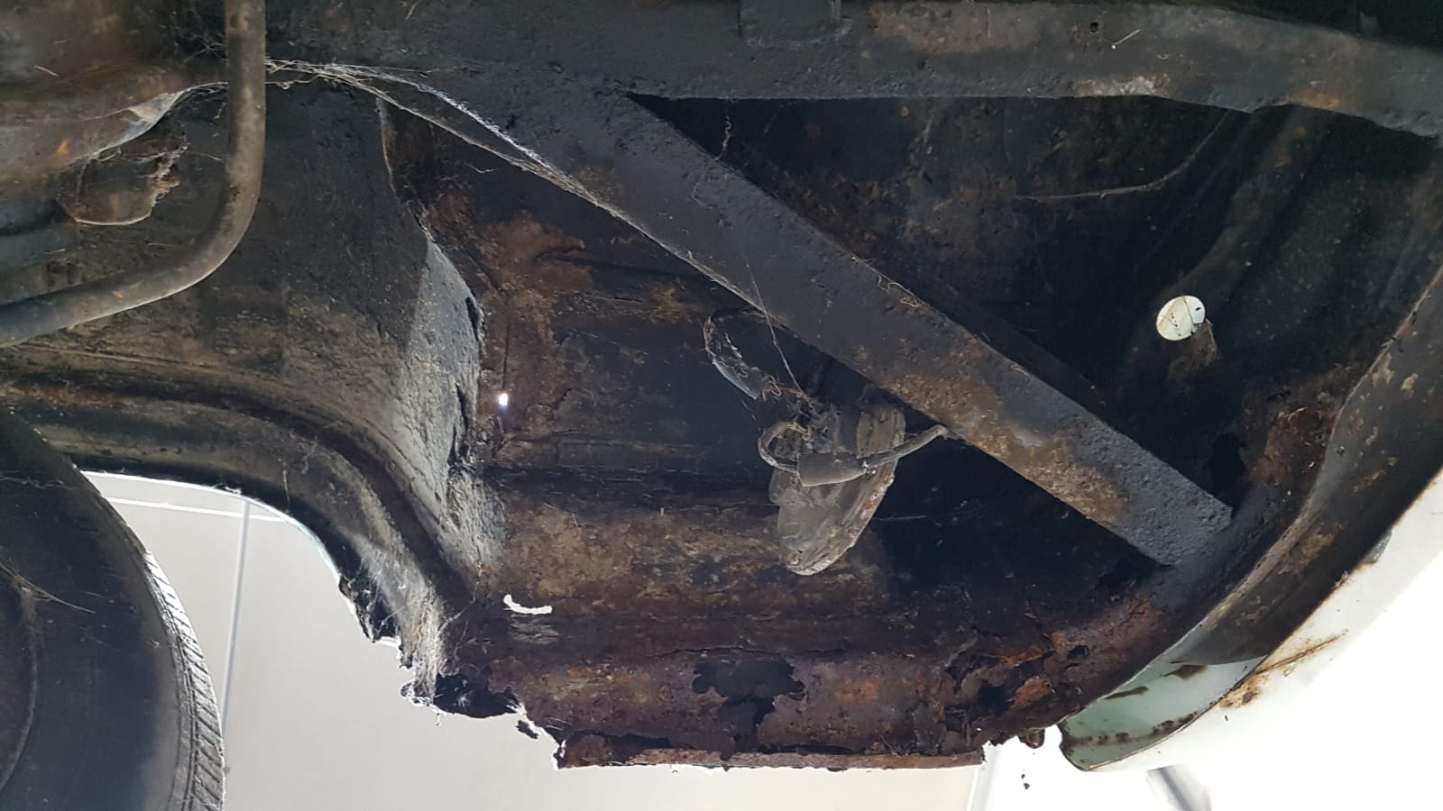 24082020 1973 VW Campervan Toby29 2
