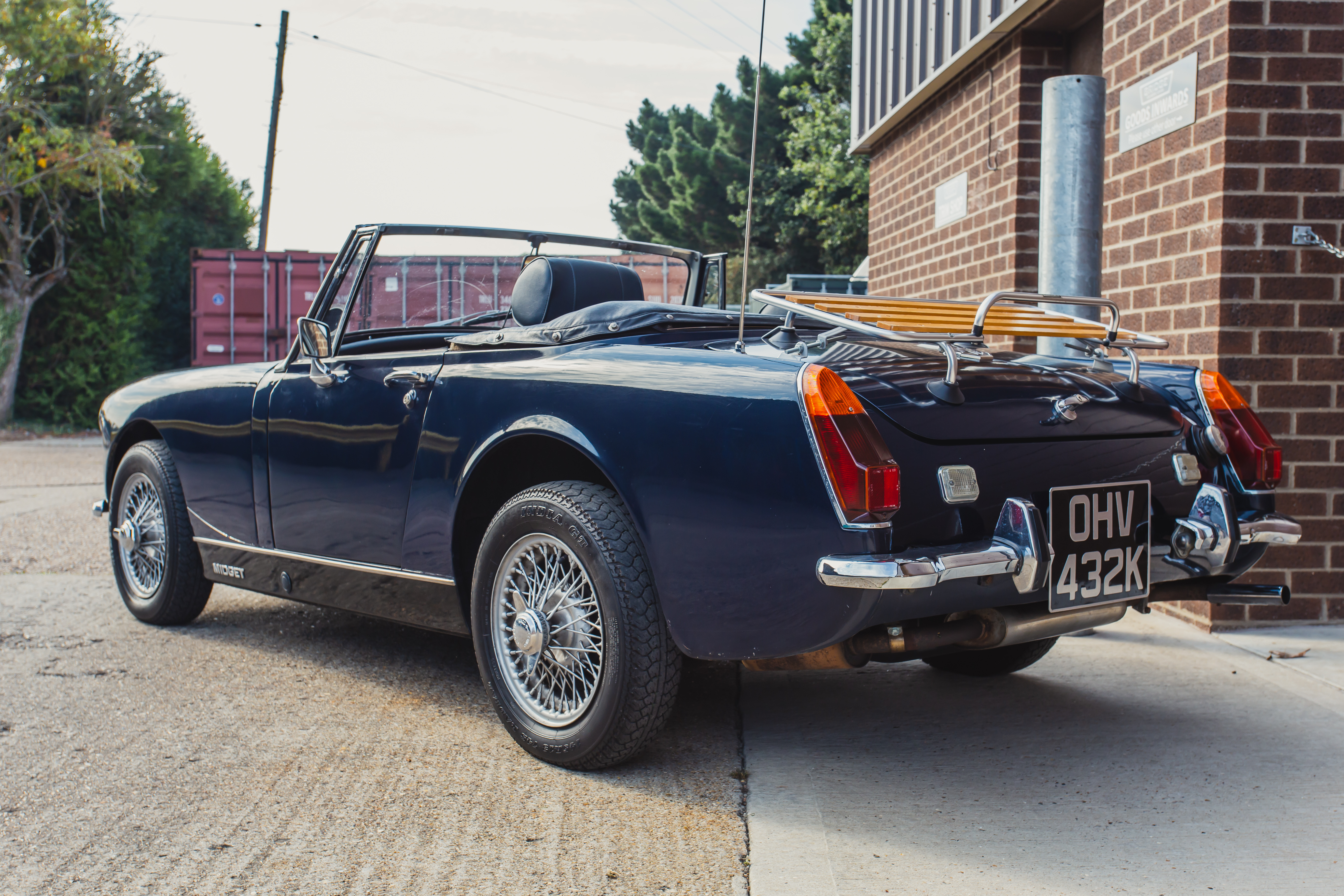 15092020 MG Midget in for Tyres11