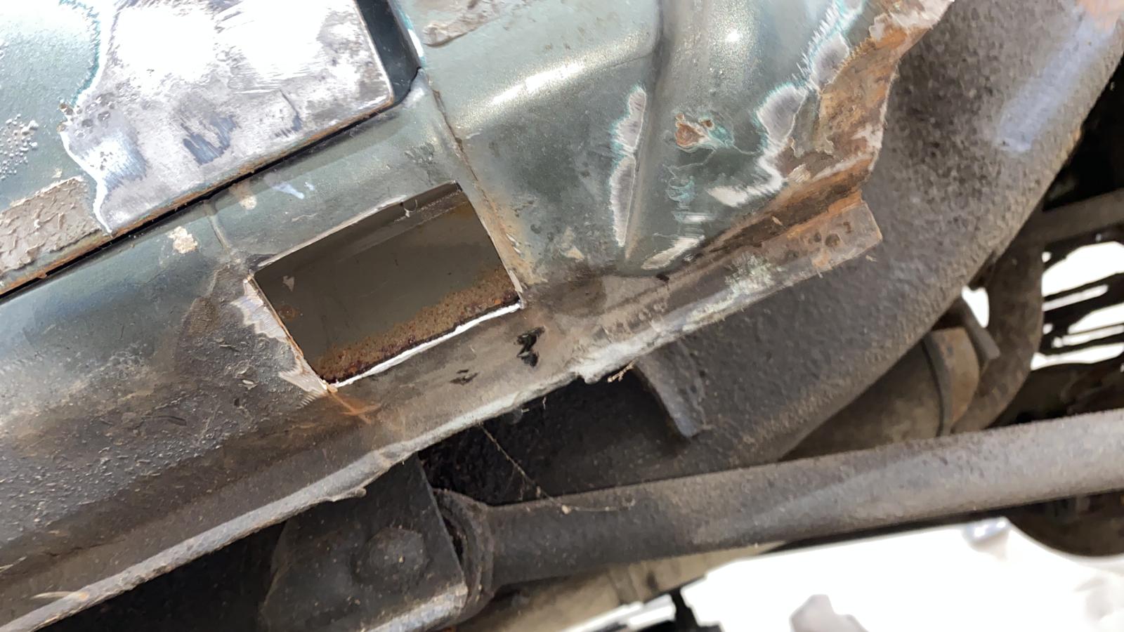 18092020 1996 Nissan Patrol Antony Rust repairs sills and arches Ant4 1