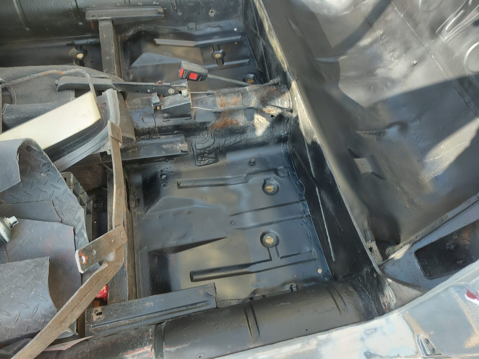 18092020 Darren Peugeot504 Prep10 1