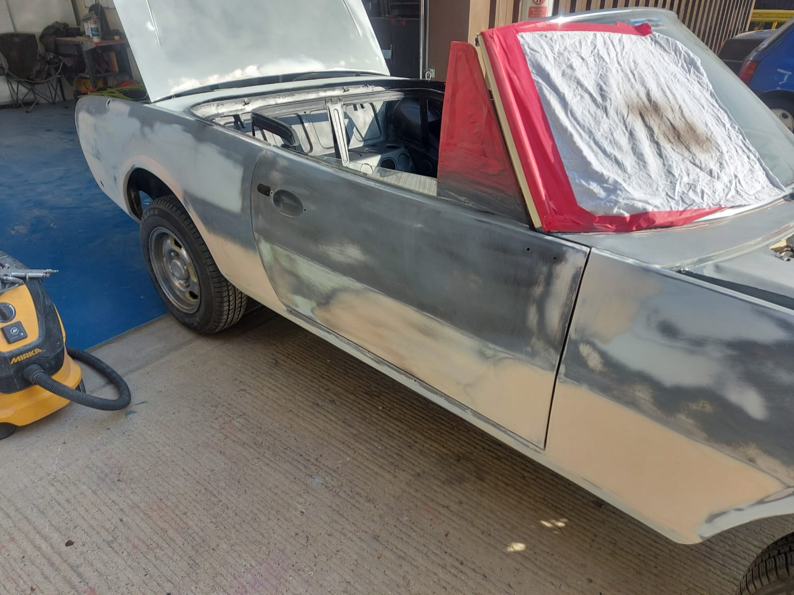 18092020 Darren Peugeot504 Prep3 1