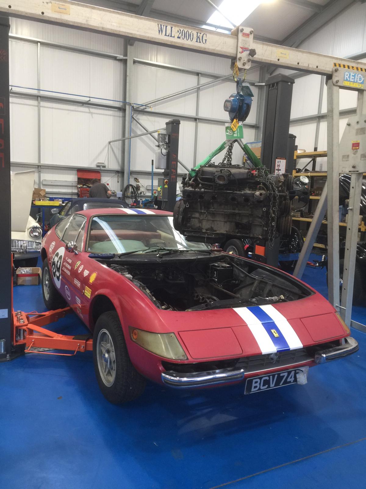 1979 Arrow Ferrari Daytona Engine removal Ady Mauro Tom1 1